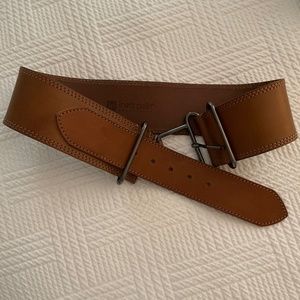 Linea Pella leather belt